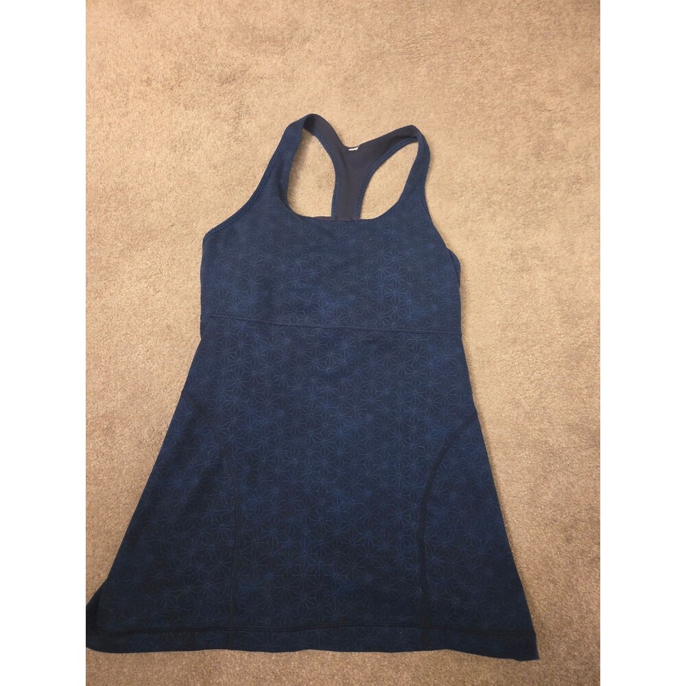 Lululemon "Power Up Tank II" in Sashico Star Inkwell Rugged Blue Colorway Sz 8